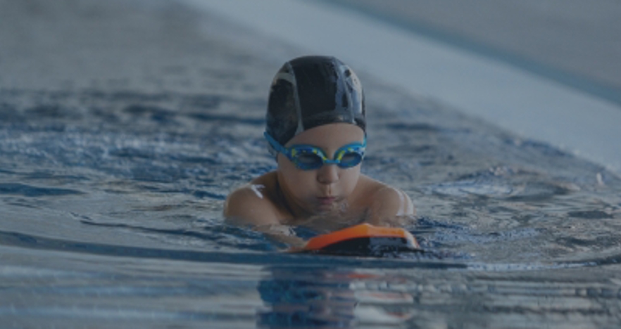 Card Child Swimming Lesson