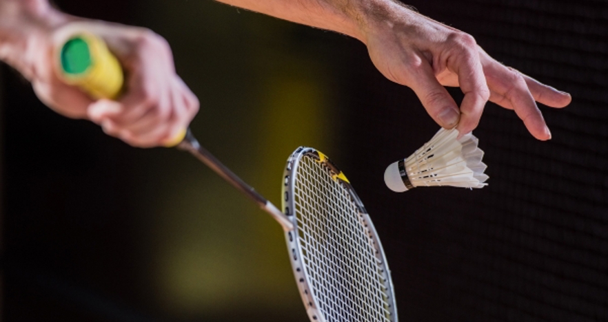 Two Column Badminton Serve