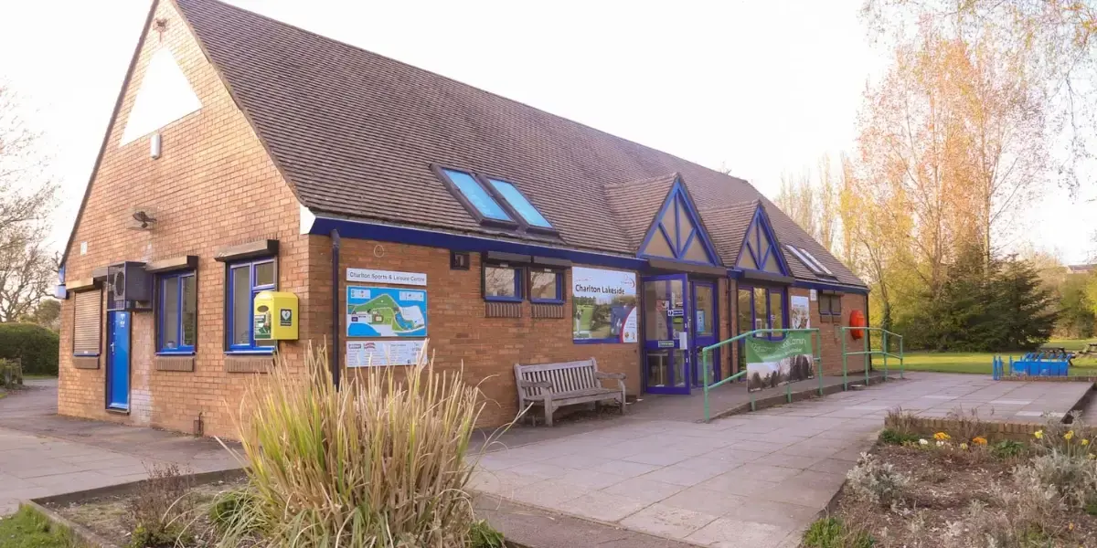 External view of cafe at Charlton Lakeside